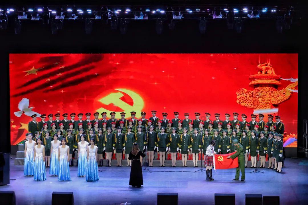 铁路时评:全力以赴战春运 龙年开局迎“大考”
